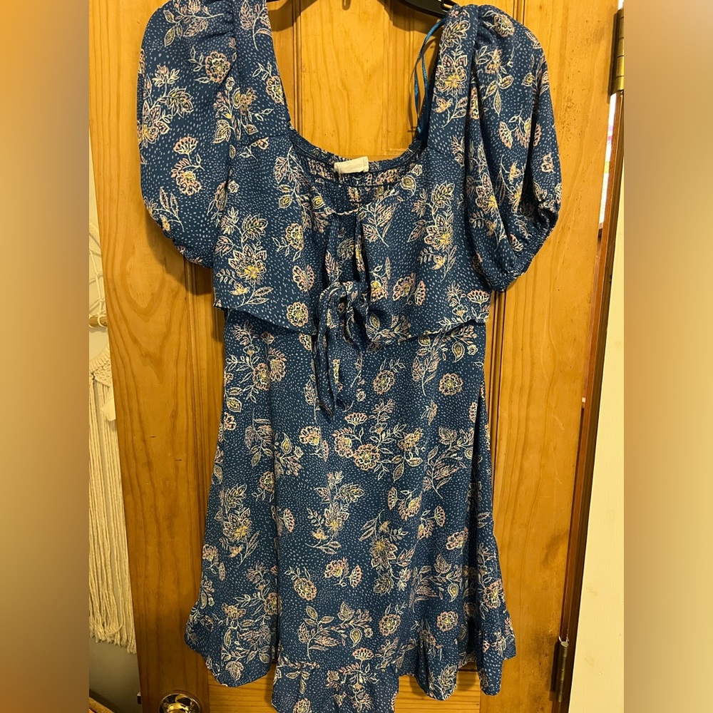 Floral Blue Dress with Puff Sleeves